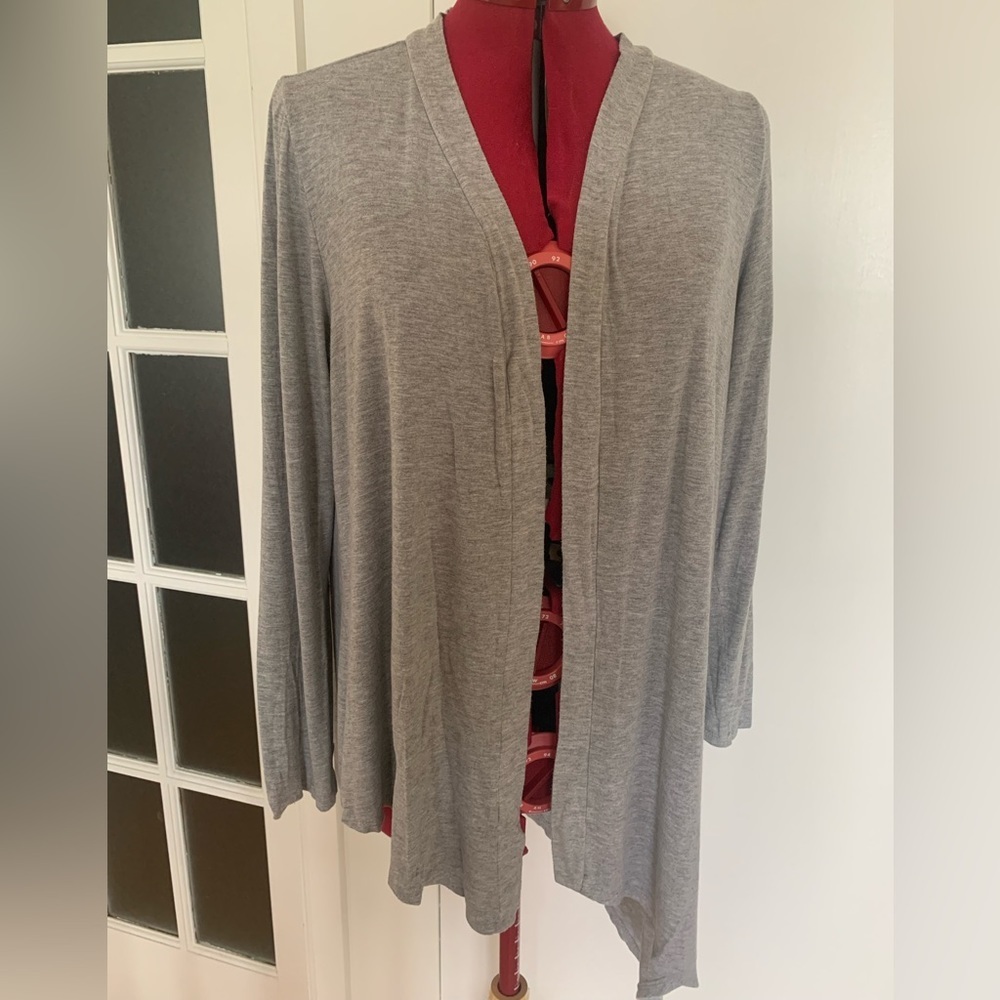 ⭐️ 5 for 20$! ⭐️ Asymmetrical Grey Open Cardigan